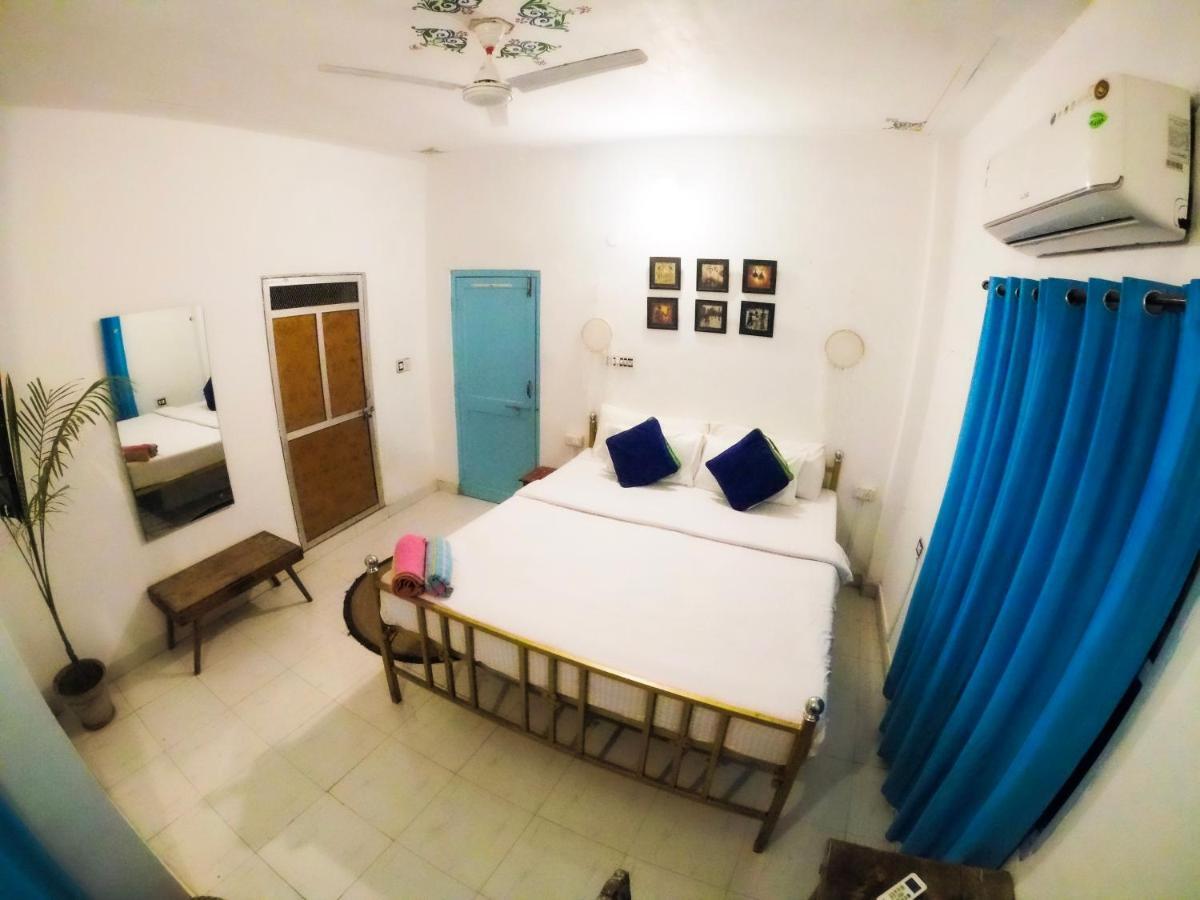 The Hostel Crawl Udaipur Exterior photo